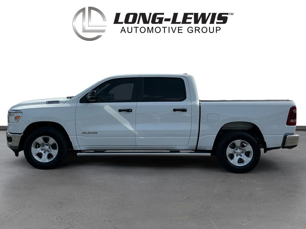 Used 2023 RAM 1500 Lone Star AWD/4WD image 2