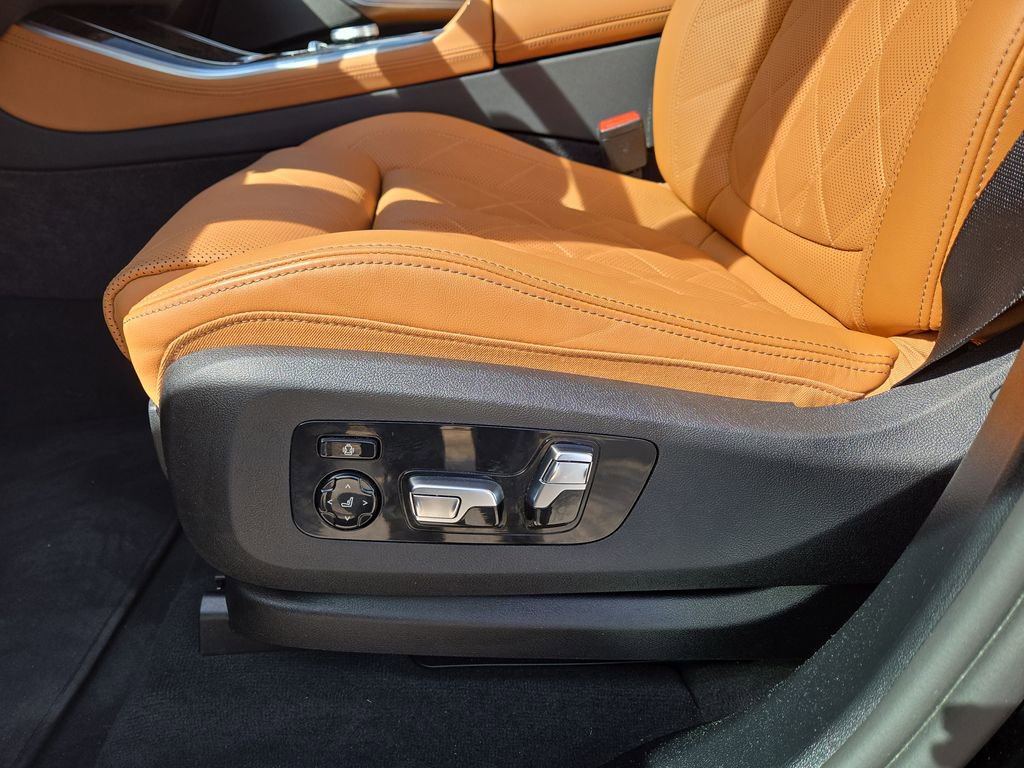 Used 2026 BMW X5 sDrive40i RWD image 20