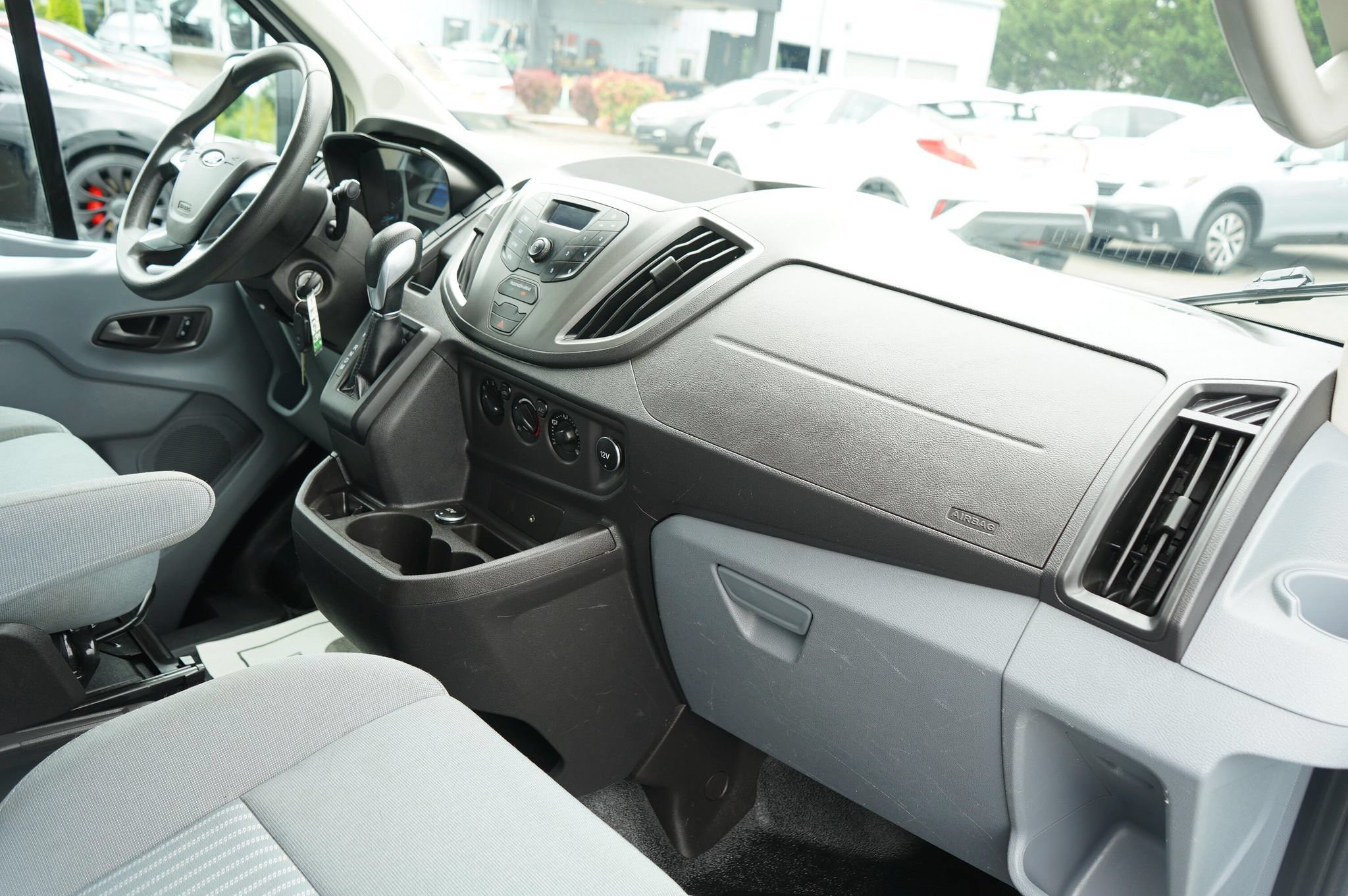 Used 2015 Ford Transit 150 130 Low Roof RWD image 10