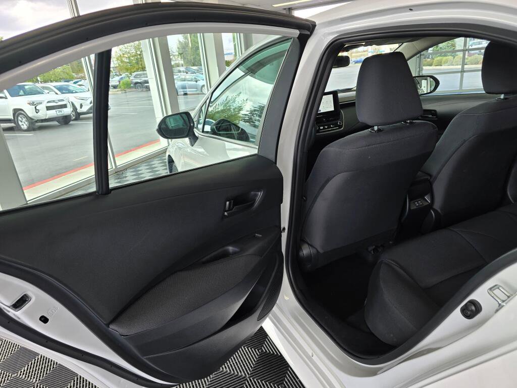 Used 2024 Toyota Corolla LE FWD image 34