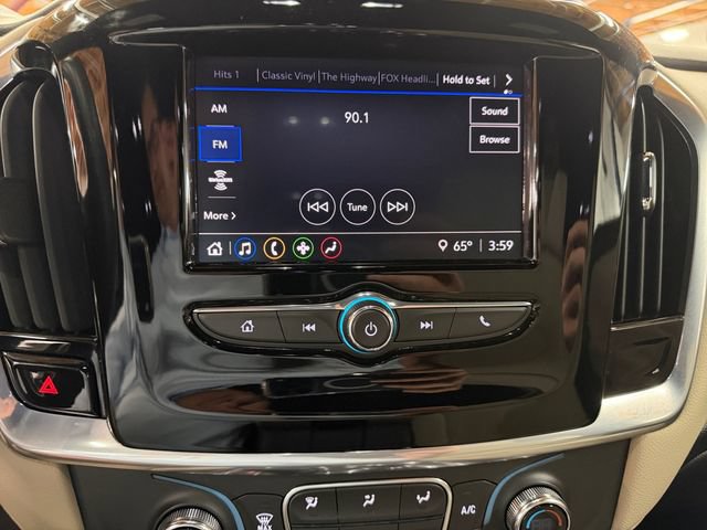 Used 2022 Chevrolet Traverse LS AWD/4WD image 26