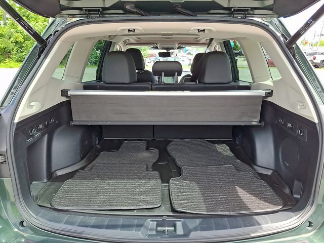 Used 2023 Subaru Forester Touring AWD/4WD image 30