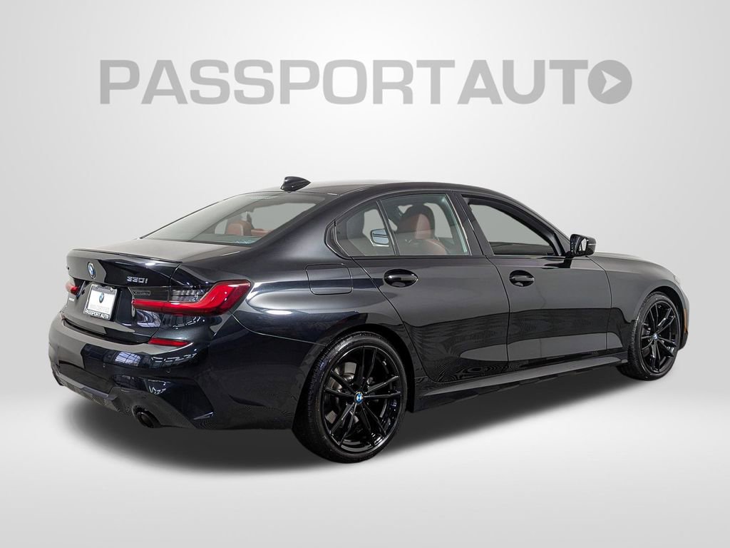 Certified 2022 BMW 330i xDrive Sedan w/ M Sport Package image 6