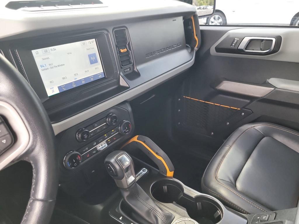 Used 2022 Ford Bronco Badlands AWD/4WD image 16