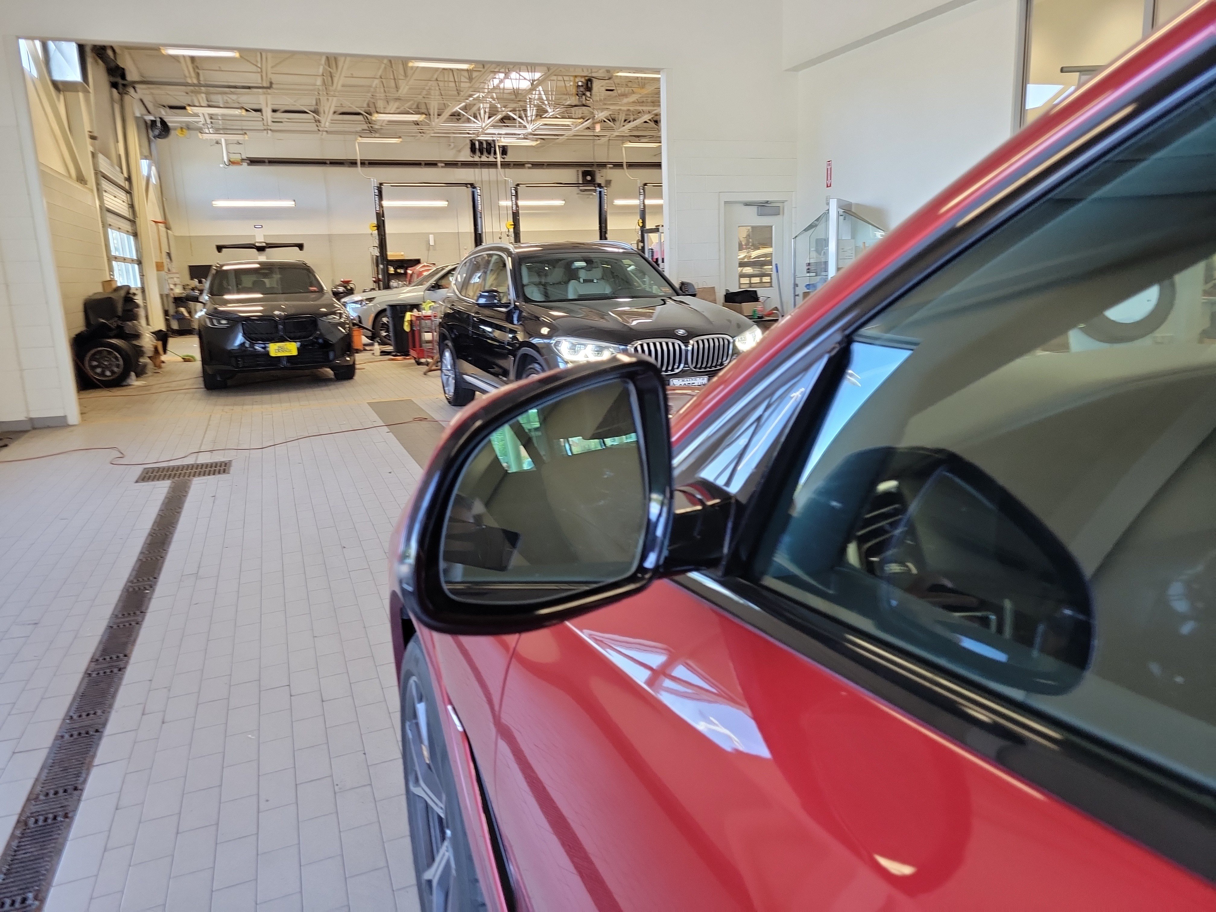Used 2023 BMW X6 M50i w/ Executive Package AWD/4WD image 10