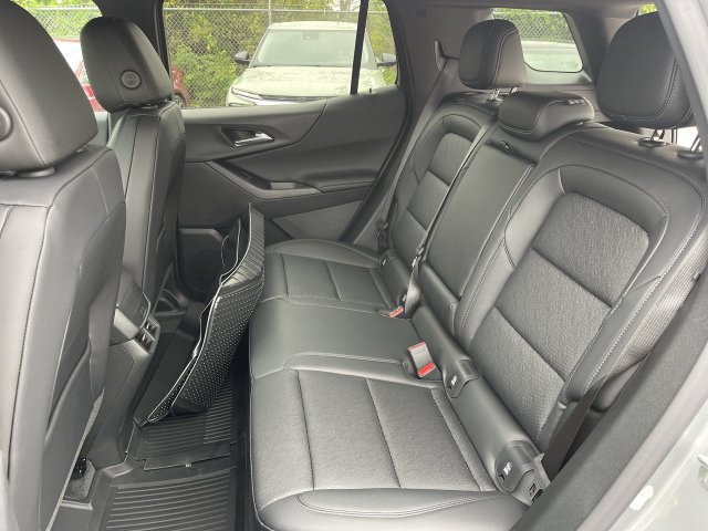 New 2027 Chevrolet Equinox LT w/ Convenience Package II AWD/4WD image 22