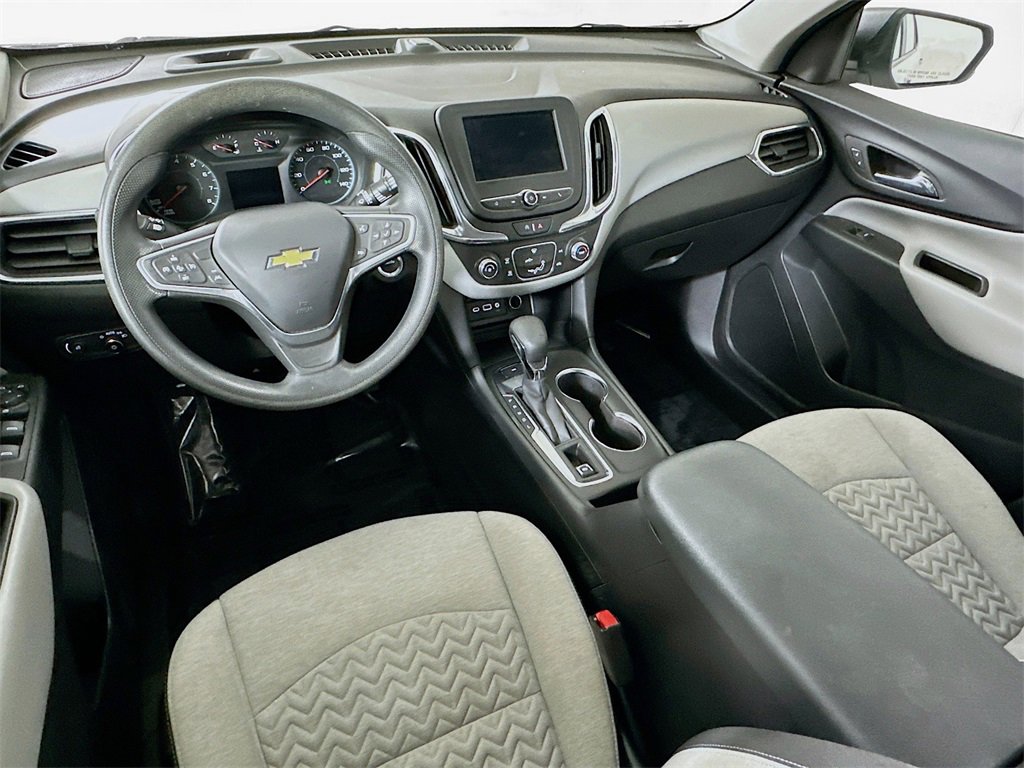 Used 2022 Chevrolet Equinox LS image 15