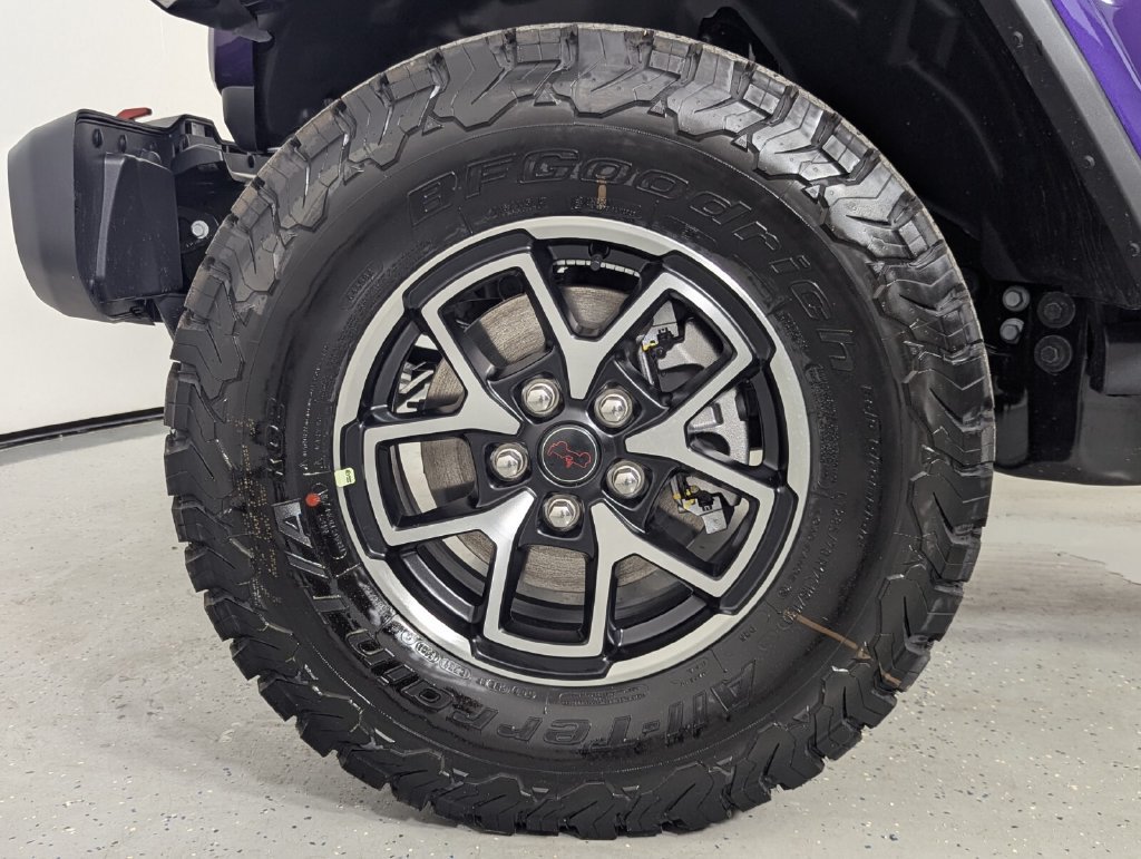 New 2026 Jeep Wrangler Unlimited Rubicon AWD/4WD image 9