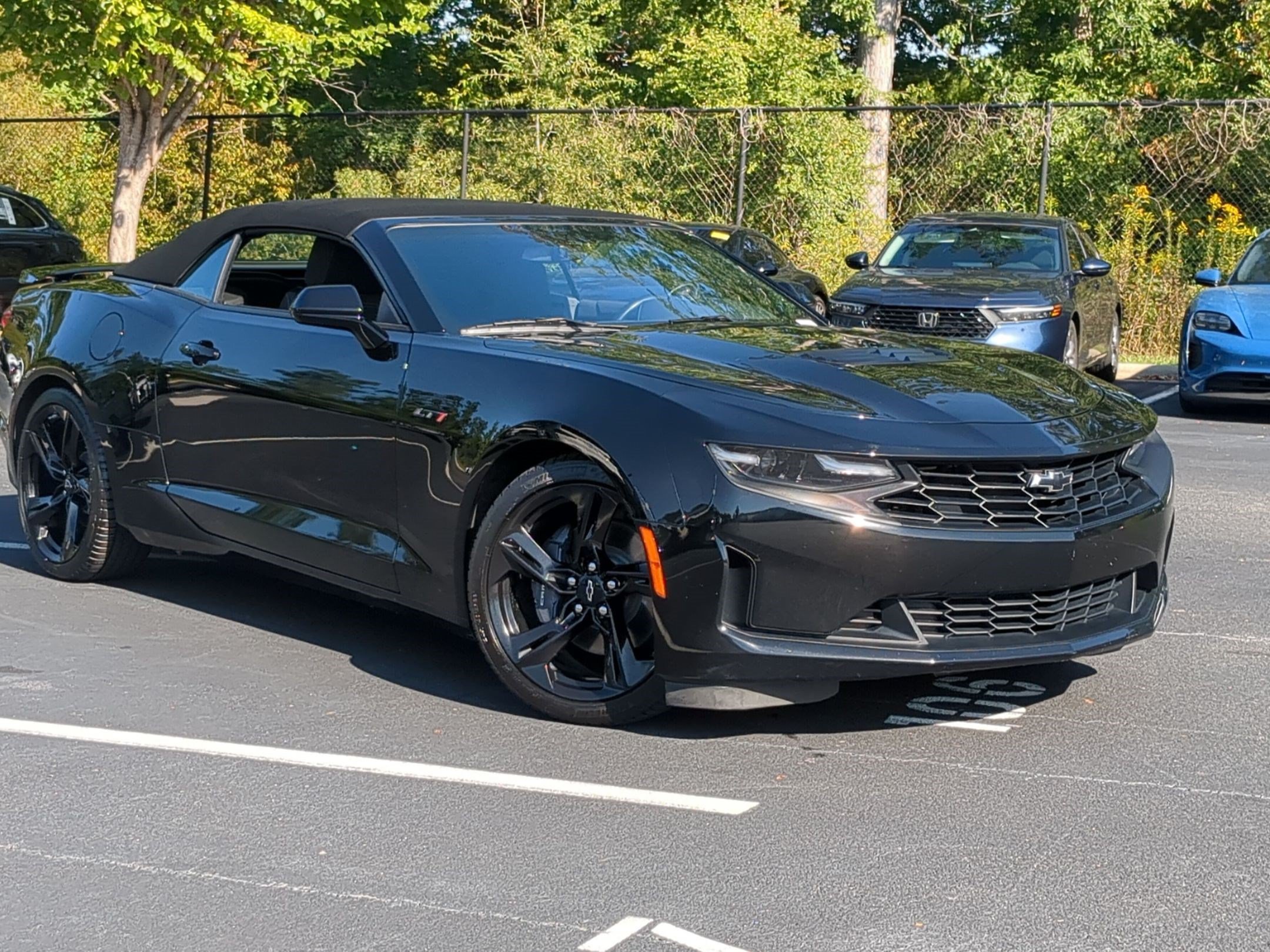 Used 2023 Chevrolet Camaro LT RWD image 2