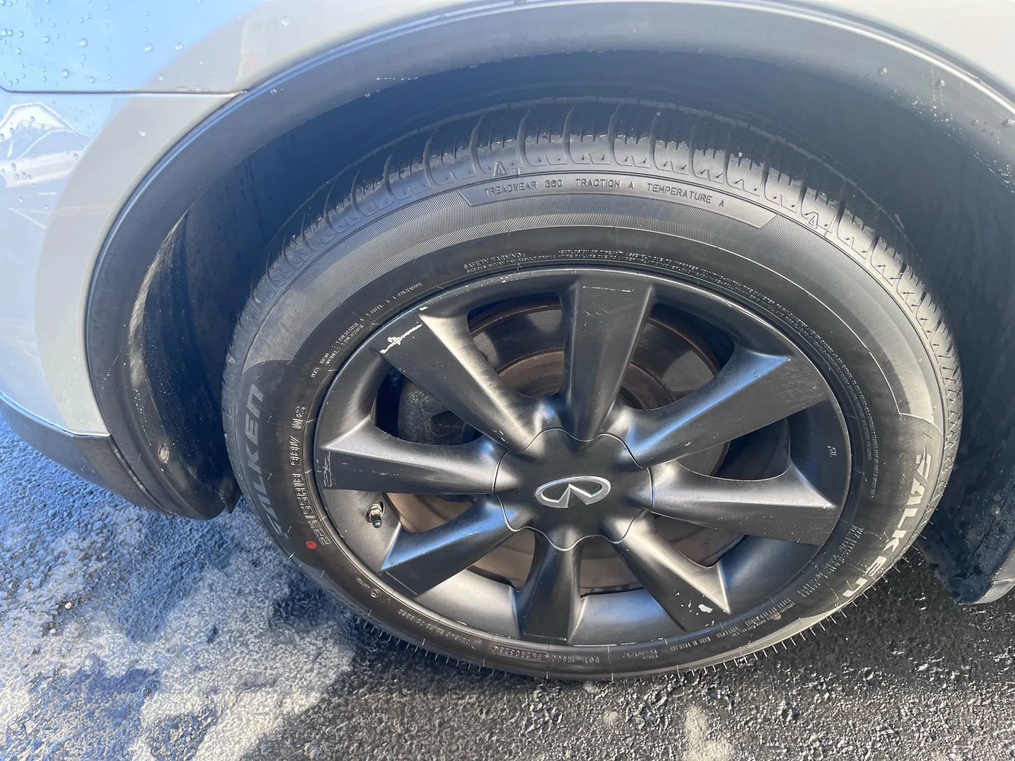 Used 2015 INFINITI QX50 AWD image 9