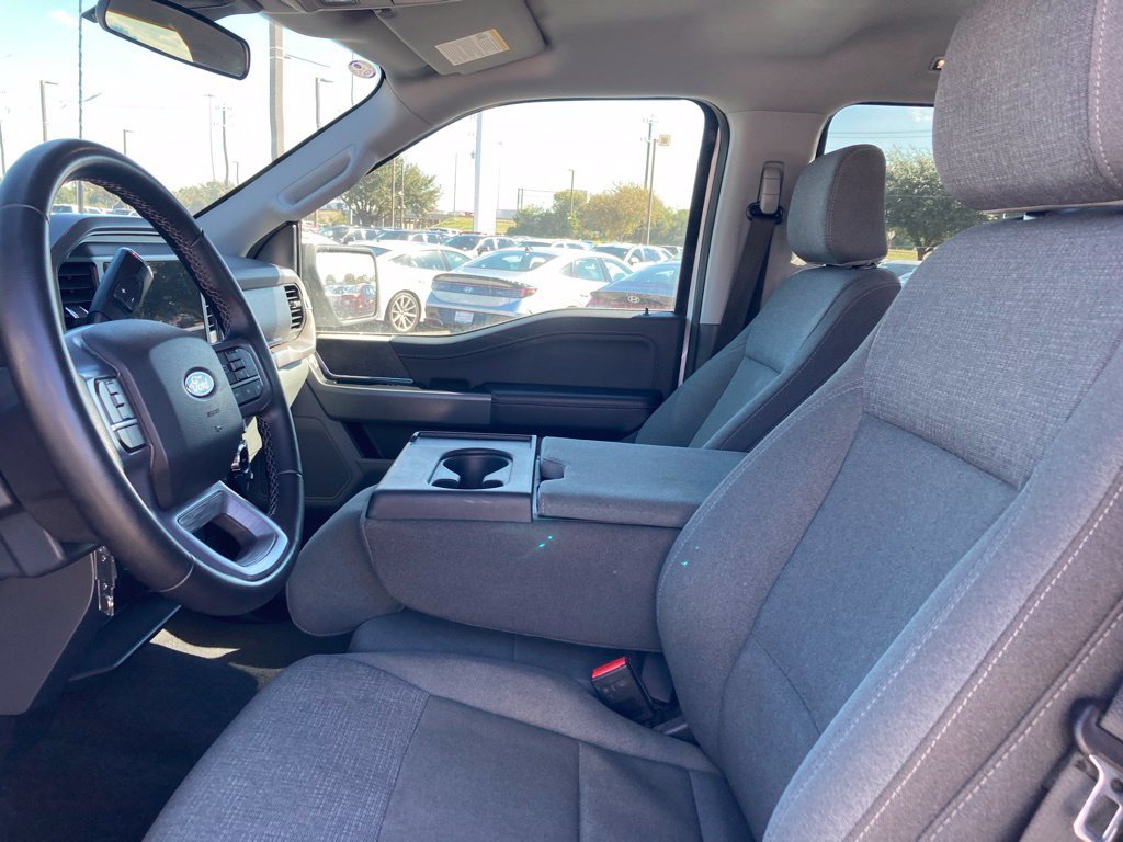Used 2025 Ford F150 XLT w/ Equipment Group 301A Standard RWD image 10