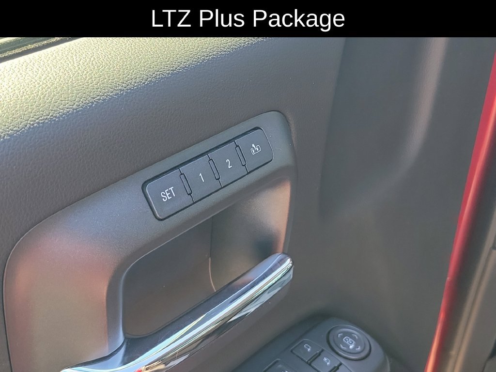 Used 2018 Chevrolet Silverado 1500 LTZ Z71 w/ LTZ Plus Package AWD/4WD image 14