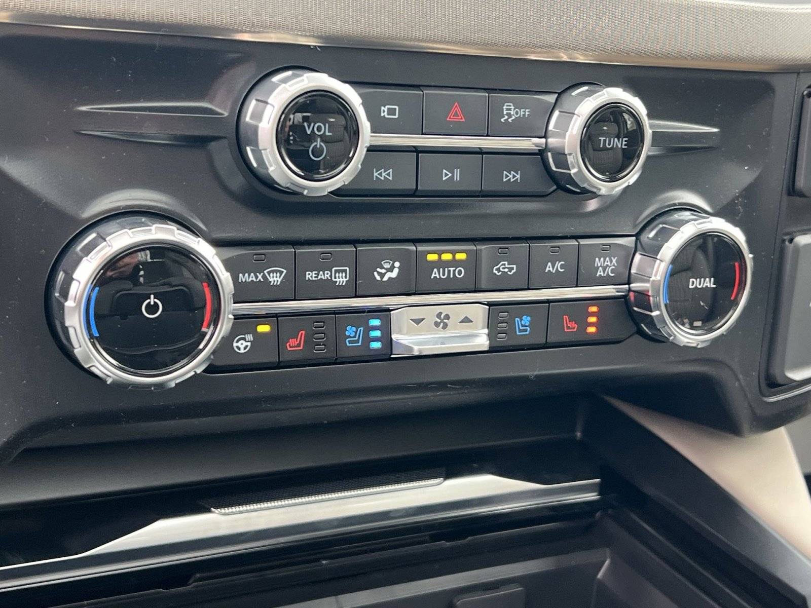 New 2026 Ford F450 Platinum AWD/4WD image 21