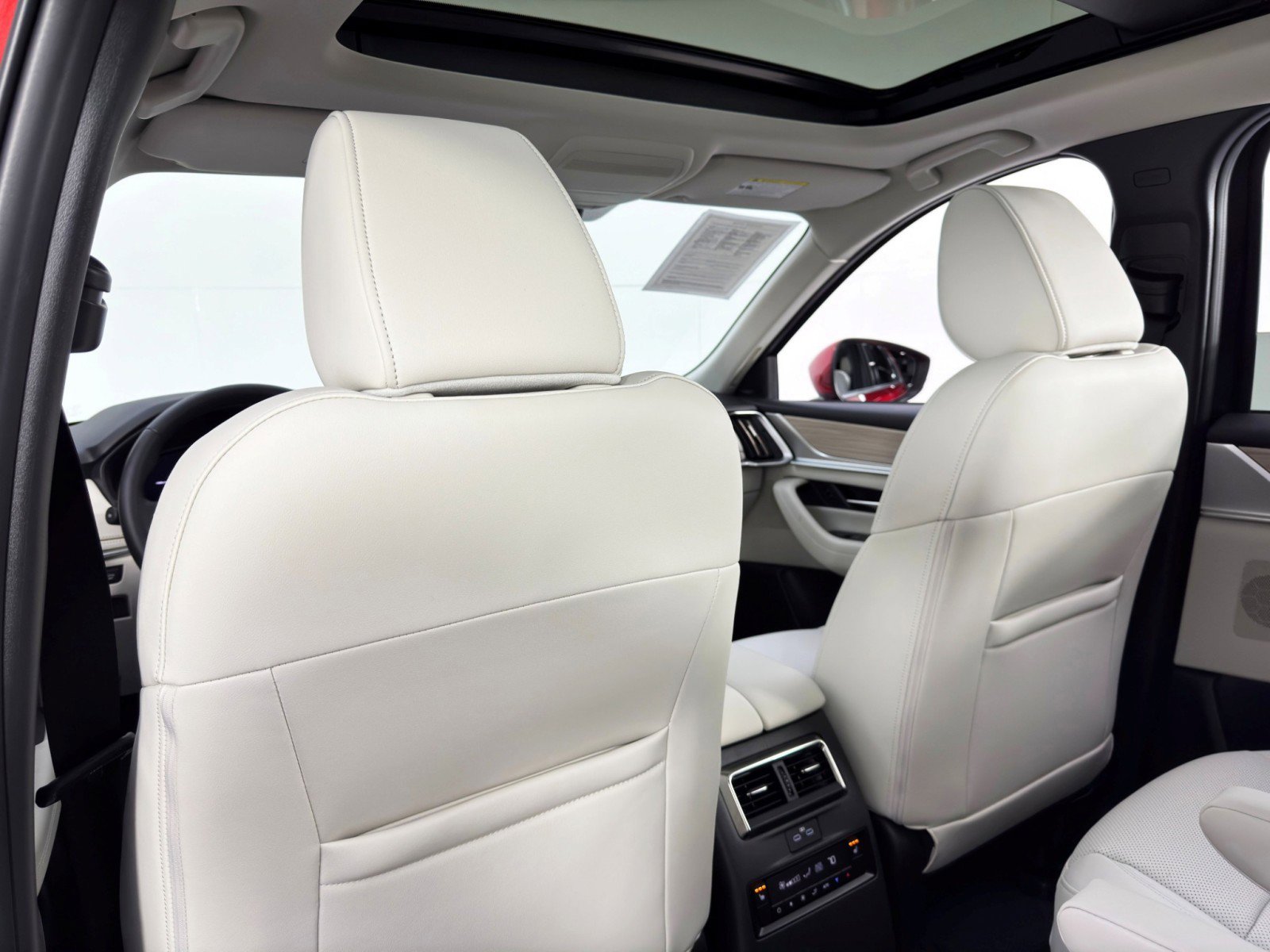 Used 2025 MAZDA CX-90 3.3 Turbo w/ Premium Plus Pkg image 35