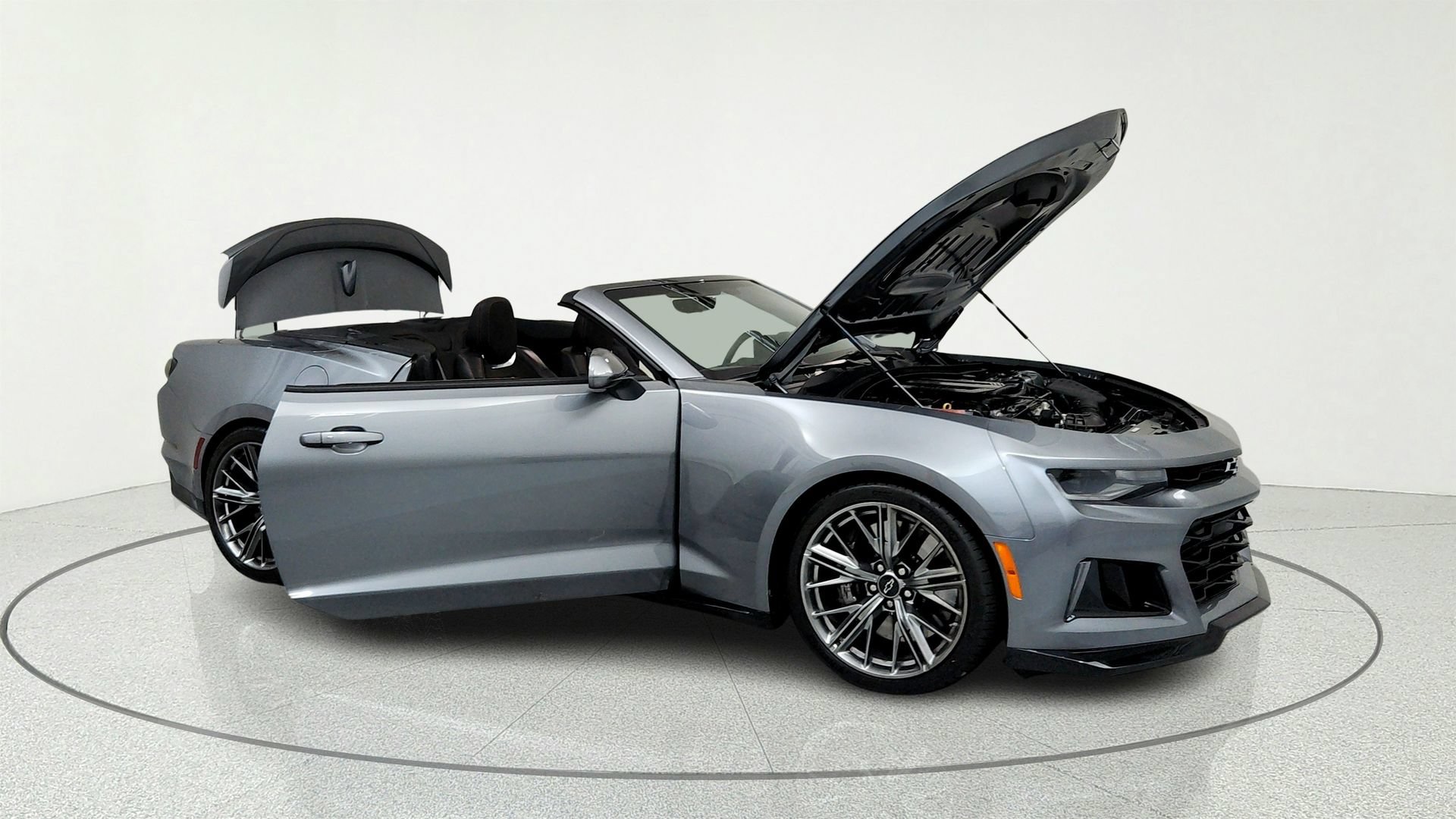 Used 2022 Chevrolet Camaro ZL1 RWD image 14