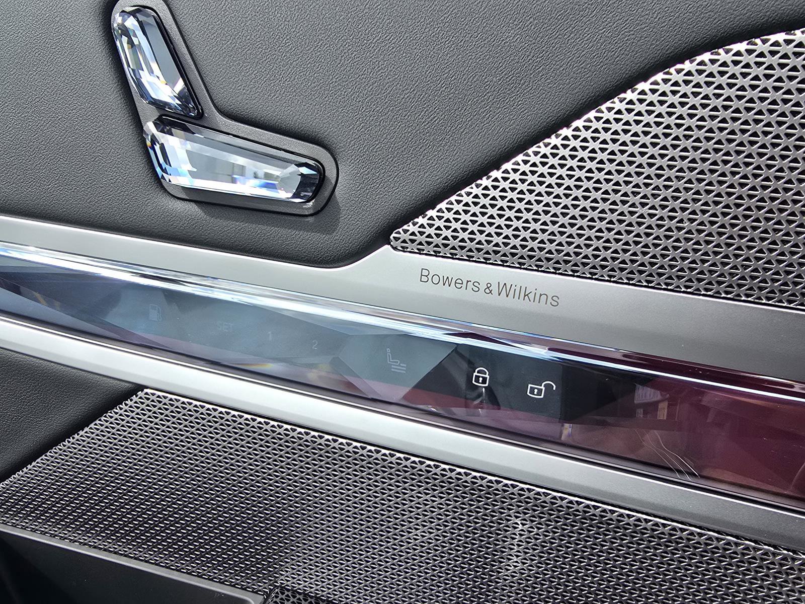 New 2026 BMW 750e xDrive image 22