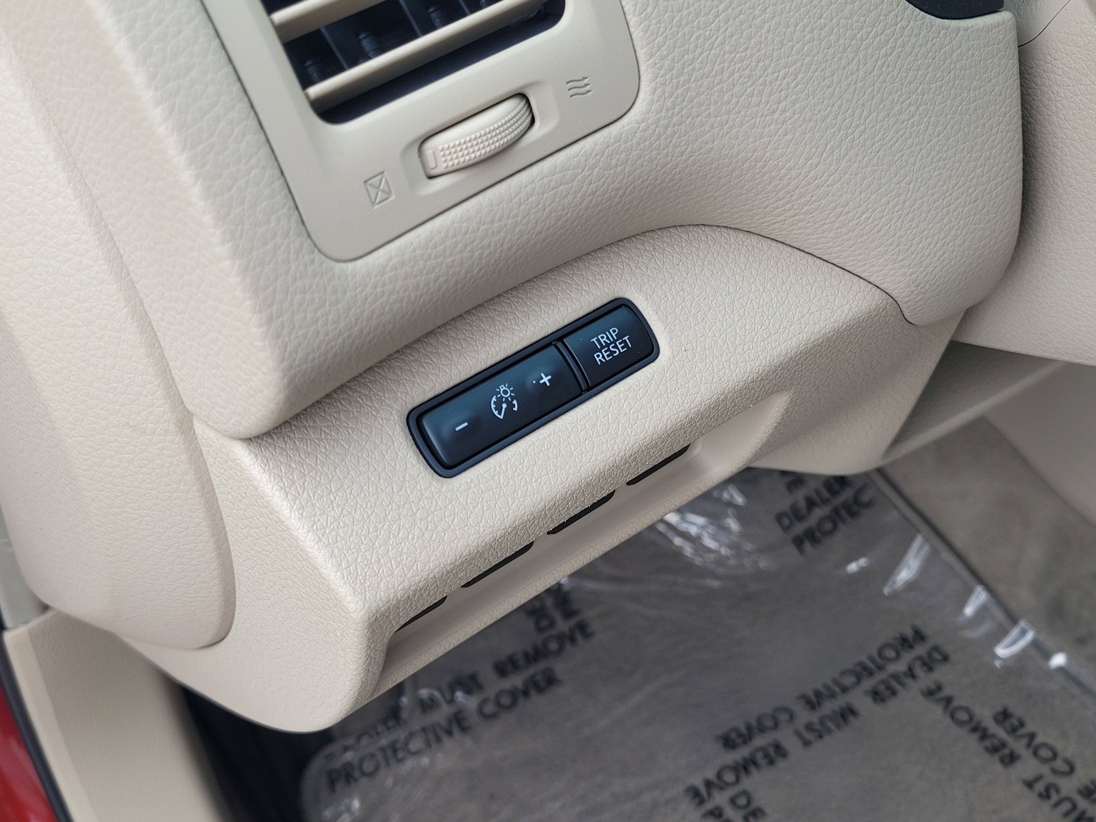 Used 2013 Nissan Altima 2.5 SV FWD image 19