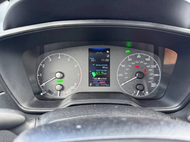 Used 2023 Toyota Corolla Cross AWD Hybrid image 15