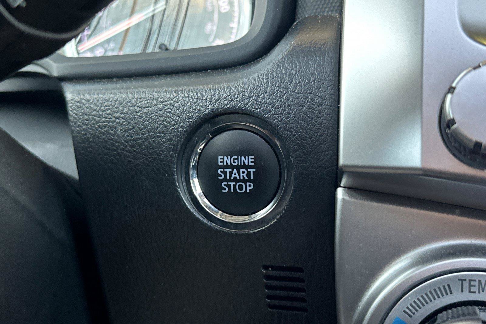 Used 2023 Toyota 4Runner Limited AWD/4WD image 24