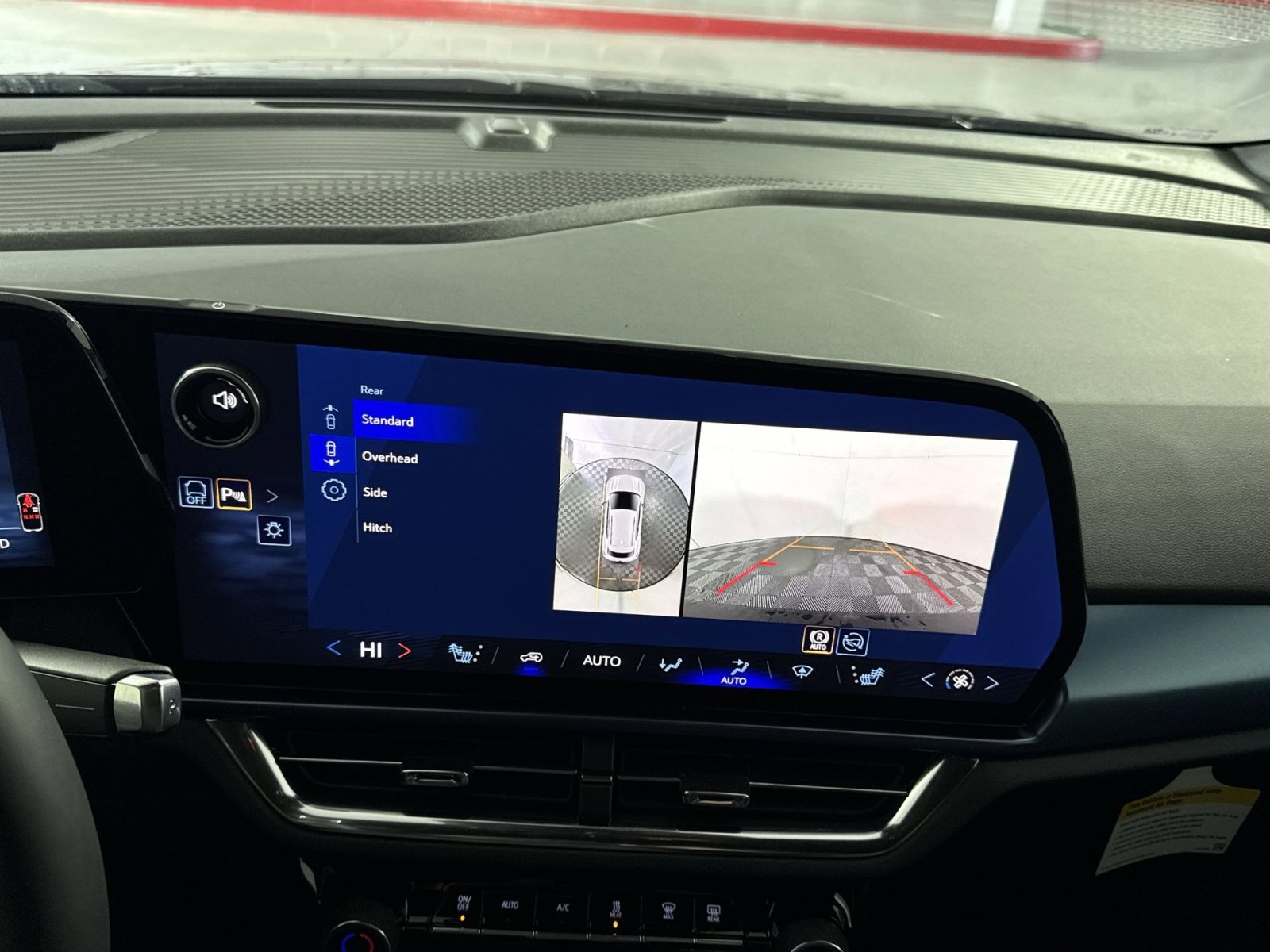 New 2026 Chevrolet Equinox EV LT image 19