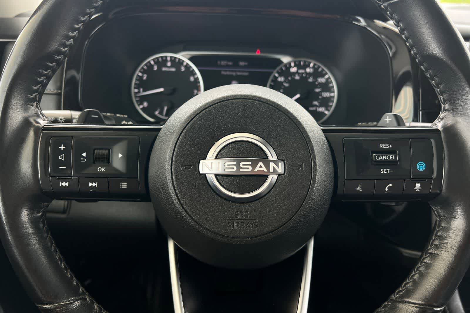Used 2022 Nissan Pathfinder SV AWD/4WD image 26