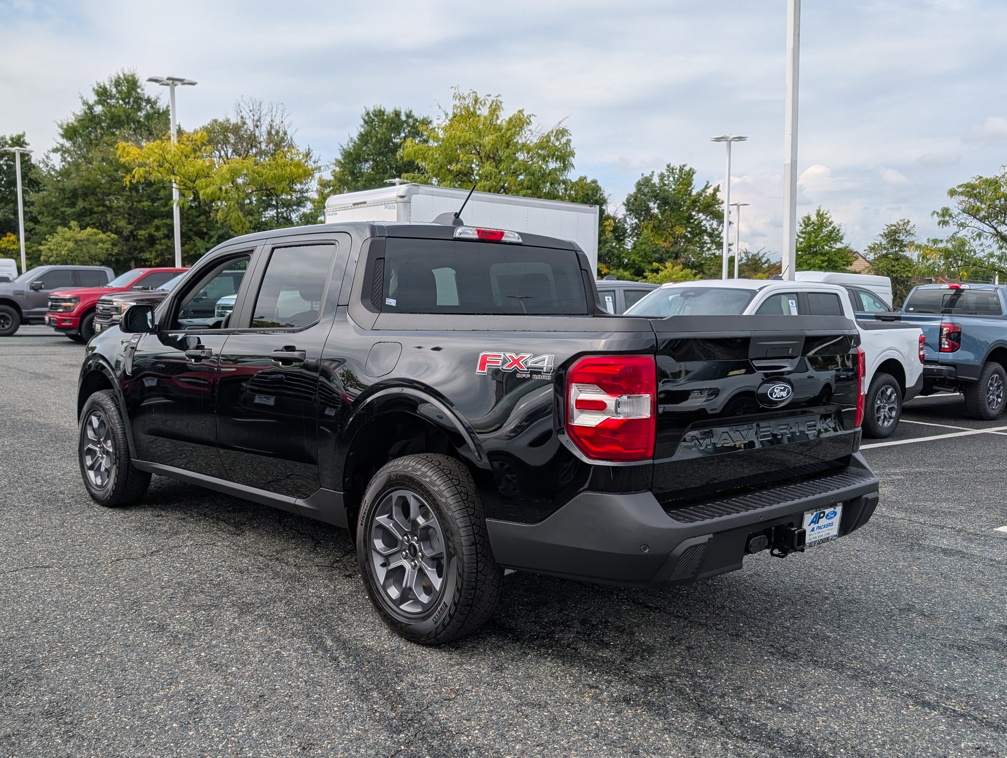 New 2025 Ford Maverick XLT w/ XLT Luxury Package image 3