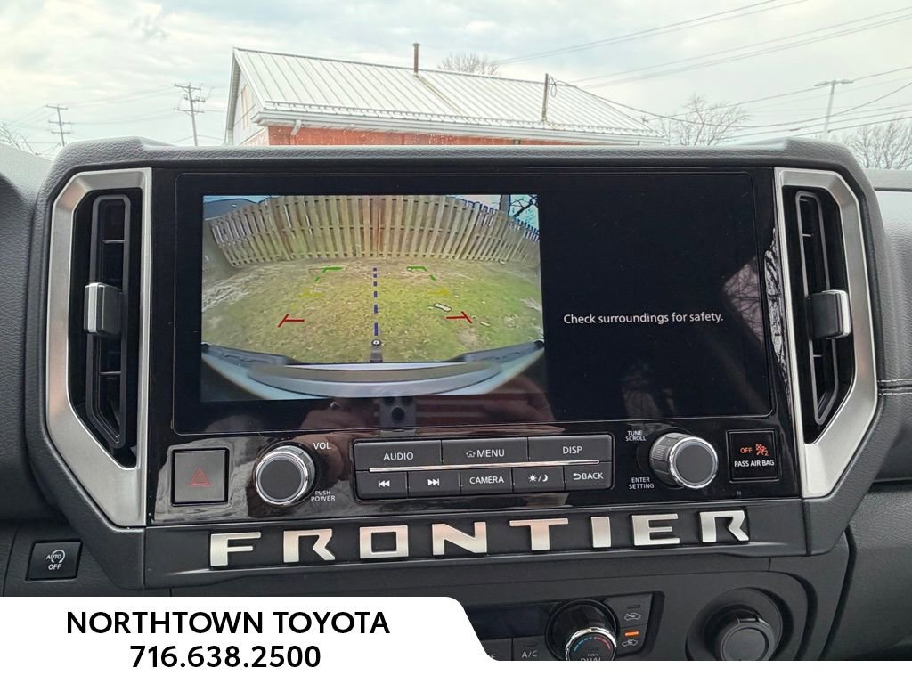 Used 2025 Nissan Frontier SV w/ SV Convenience Package image 10