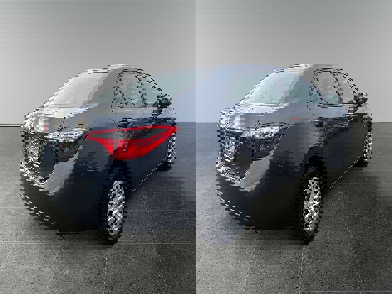 Used 2016 Toyota Corolla L image 5