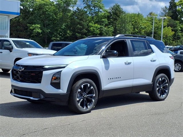 New 2026 Chevrolet Equinox RS image 3