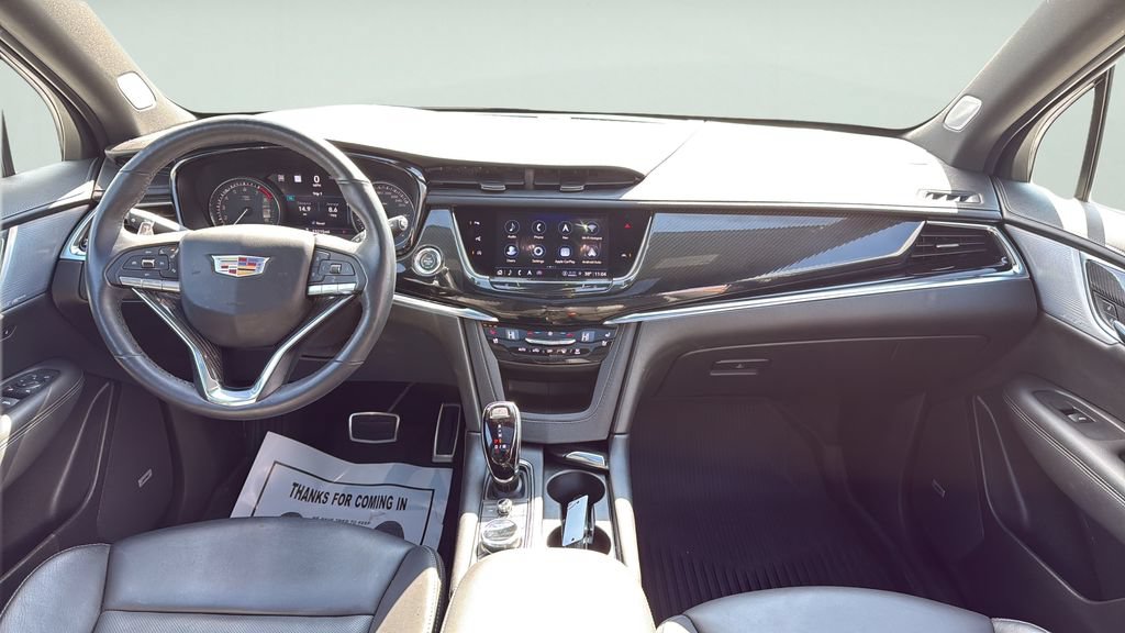 Used 2024 Cadillac XT6 Sport w/ Technology Package AWD/4WD image 14