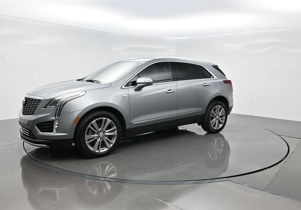 Certified 2024 Cadillac XT5 Premium Luxury AWD/4WD image 2