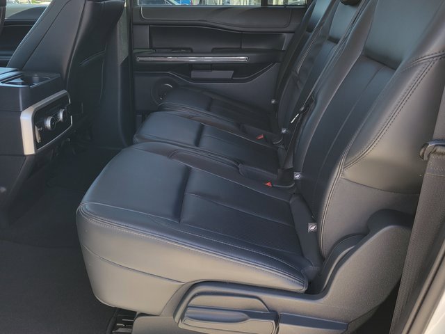 Certified 2024 Ford Expedition Max XLT image 8