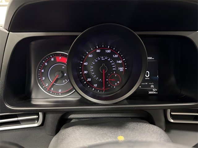 Used 2023 Hyundai Elantra SE image 19