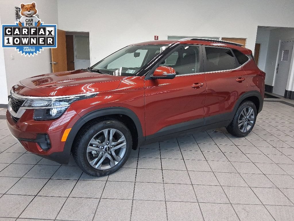 Used 2023 Kia Seltos S w/ Navigation Package FWD image 5