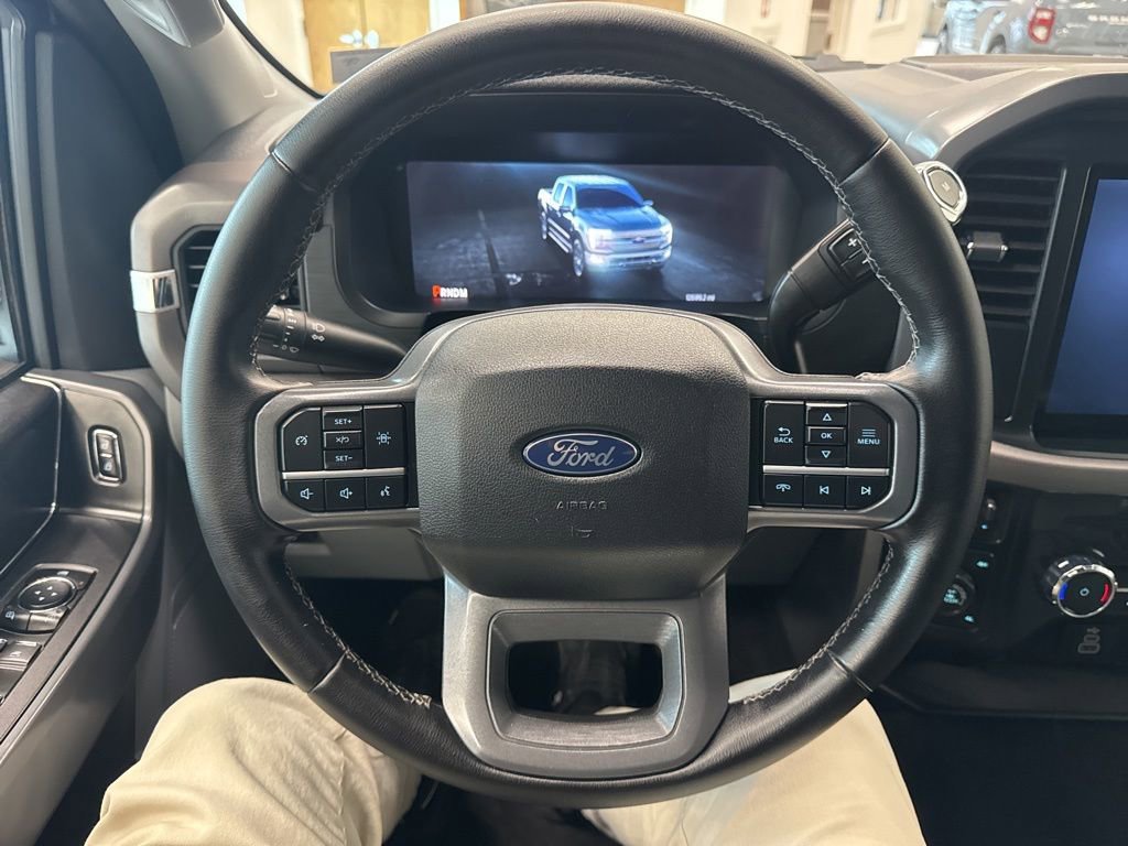 Used 2025 Ford F150 XLT w/ Equipment Group 301A Standard image 3