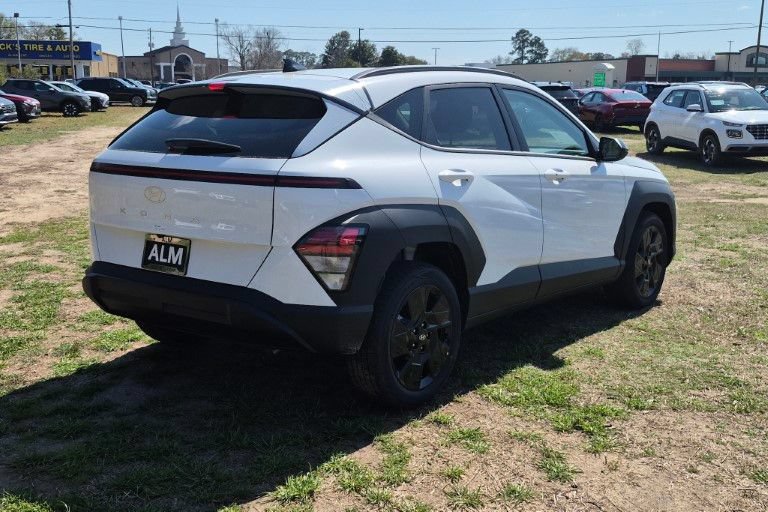 New 2027 Hyundai Kona SEL Sport FWD image 5