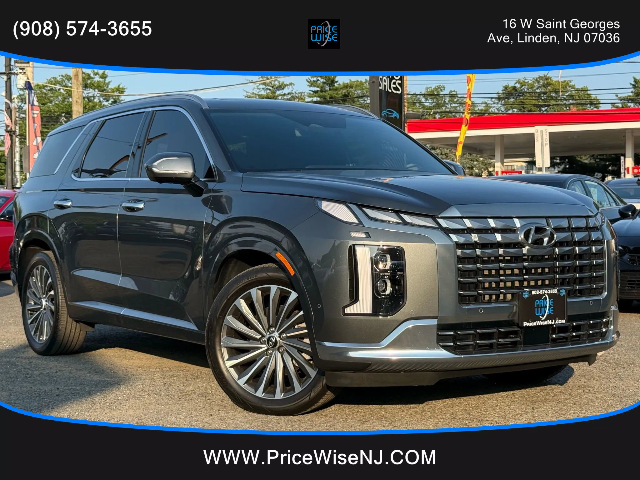 Used 2024 Hyundai Palisade Calligraphy image 1