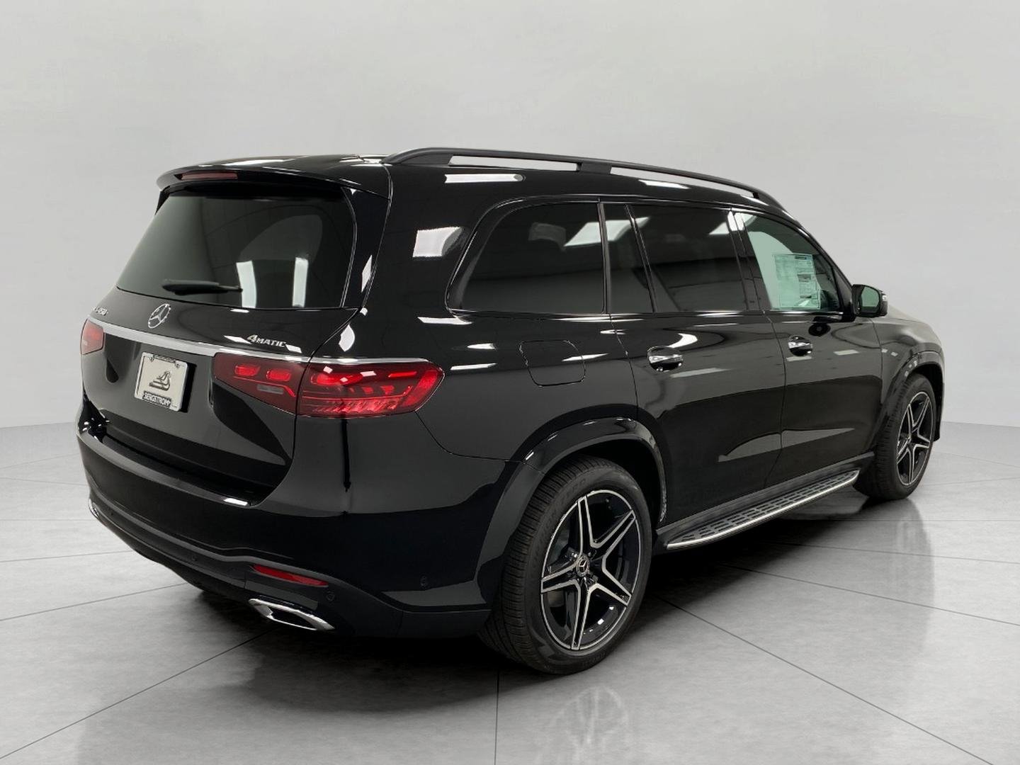 New 2026 Mercedes-Benz GLS 450 4MATIC image 3