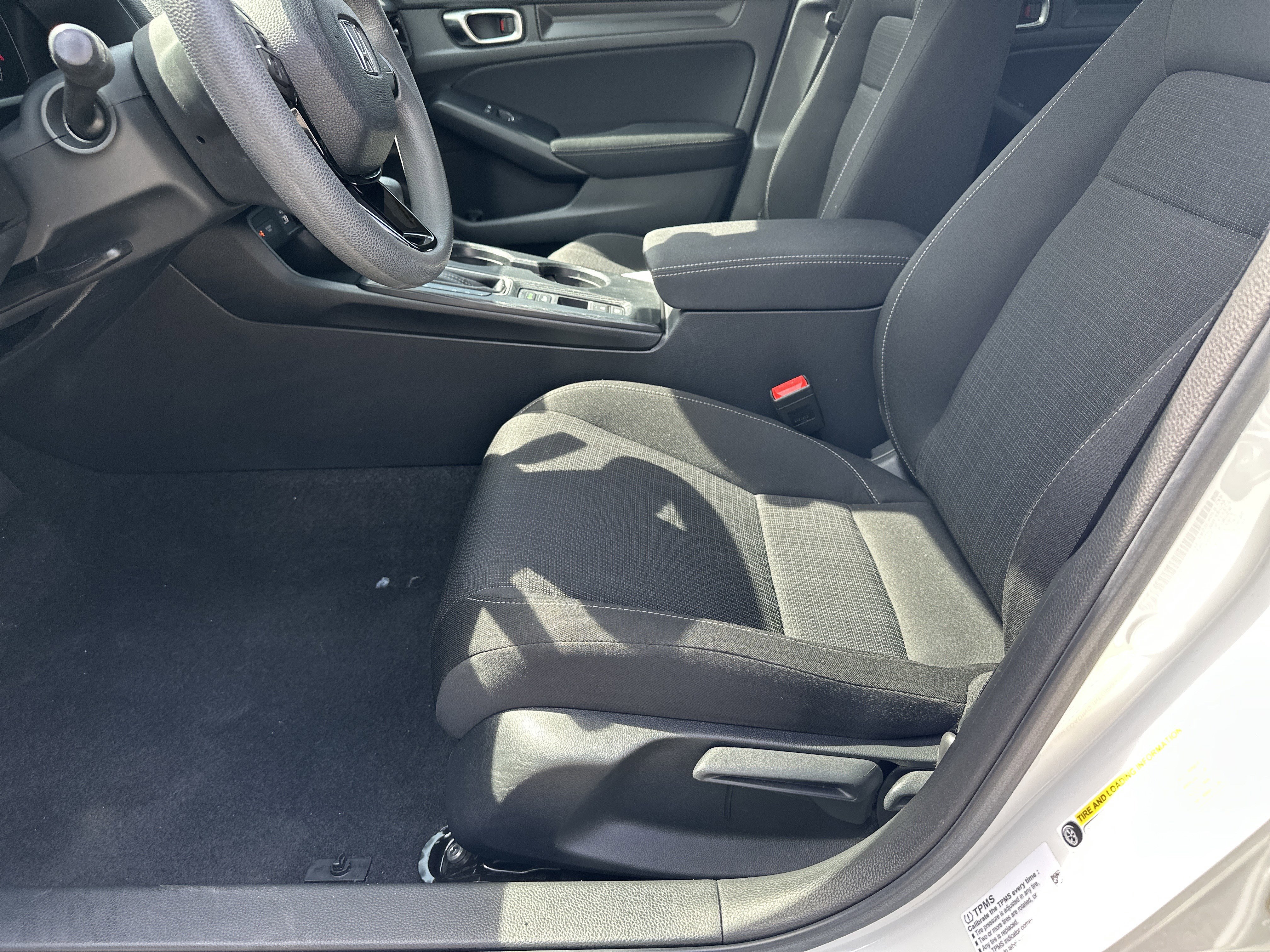 Used 2023 Honda Civic LX image 9