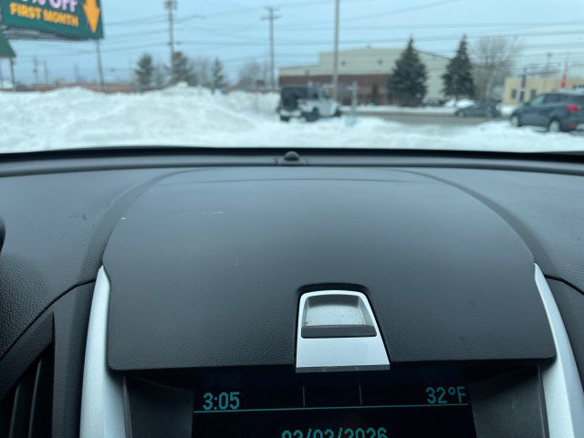 Used 2014 Chevrolet Equinox LS image 21