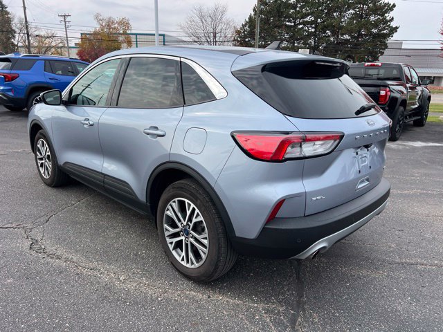 Used 2022 Ford Escape SEL w/ Technology Package AWD/4WD image 7