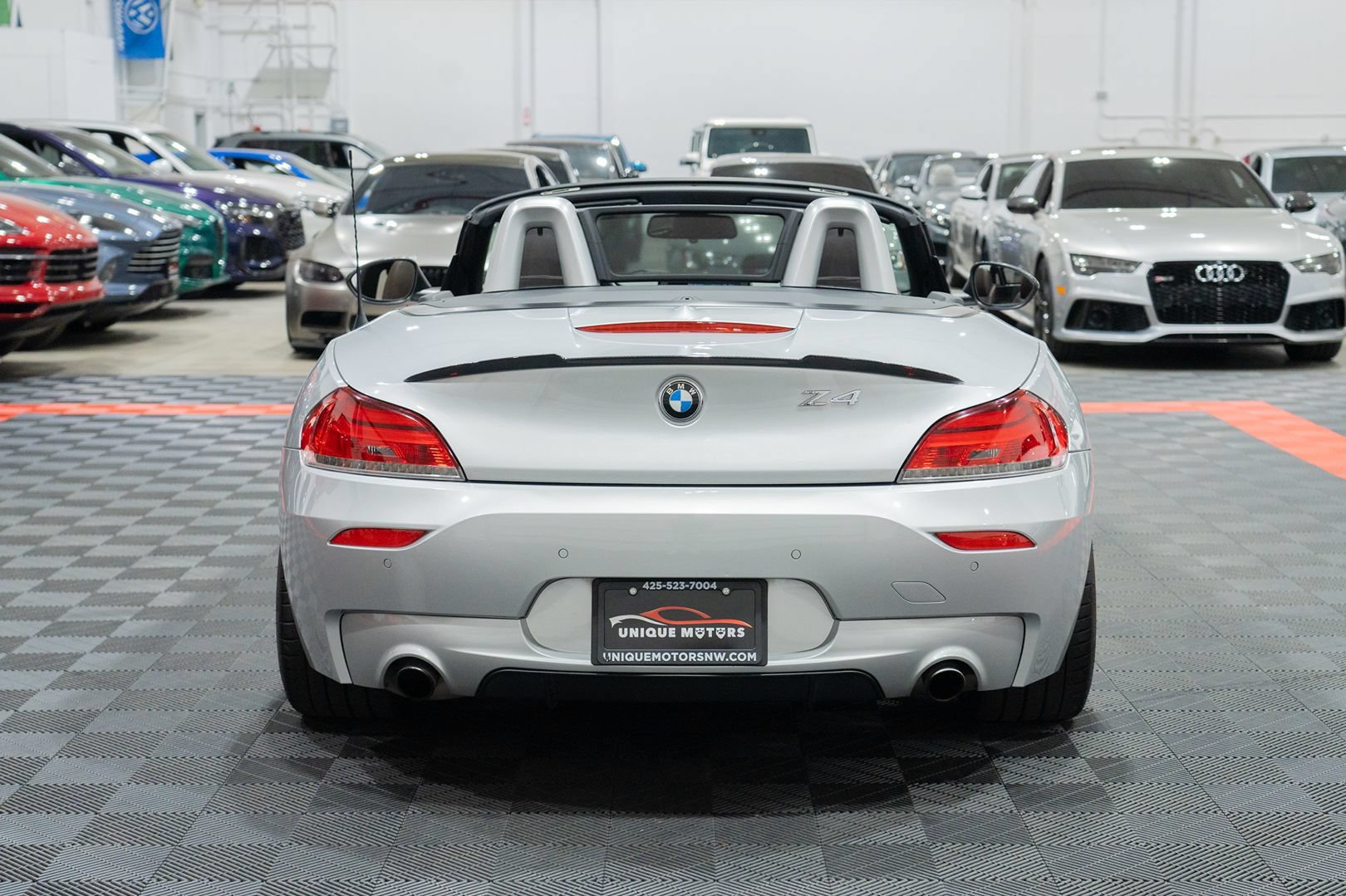 Used 2013 BMW Z4 sDrive35is RWD image 6