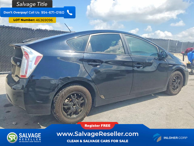 Used 2015 Toyota Prius Three FWD image 4