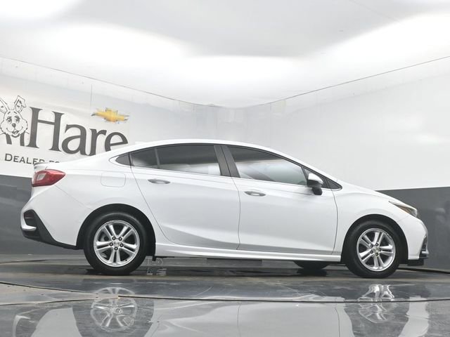 Used 2017 Chevrolet Cruze LT w/ Sun And Sound Package image 49