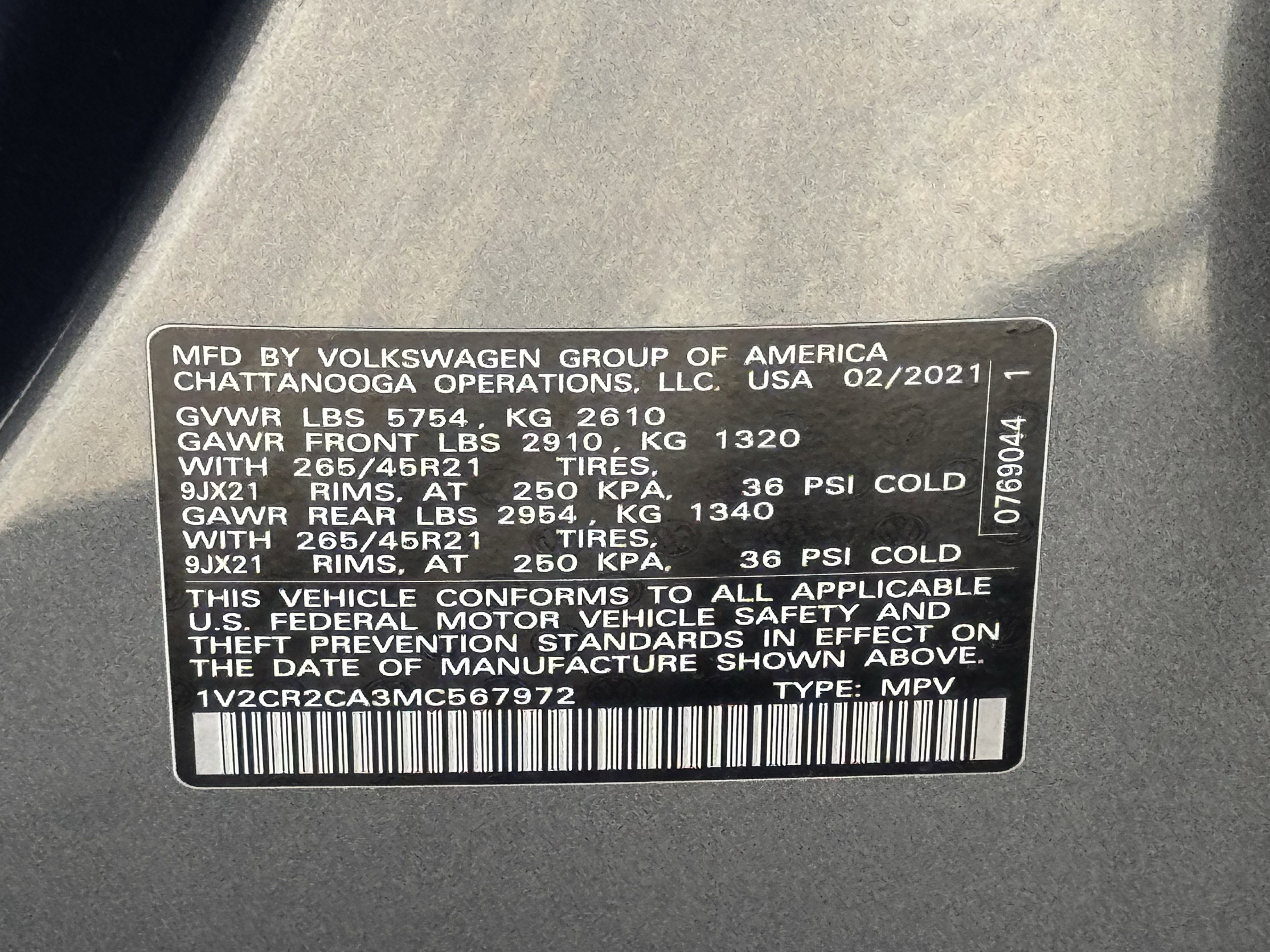 Used 2021 Volkswagen Atlas SEL R-Line image 42