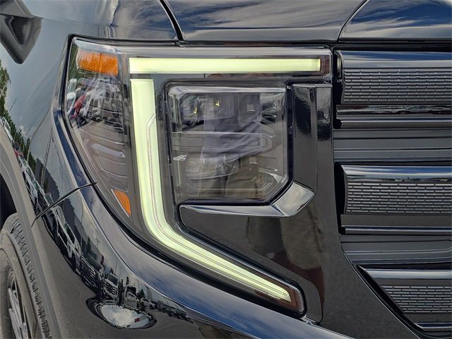 New 2026 GMC Sierra 1500 Elevation w/ LPO, Elevation Black Package image 10