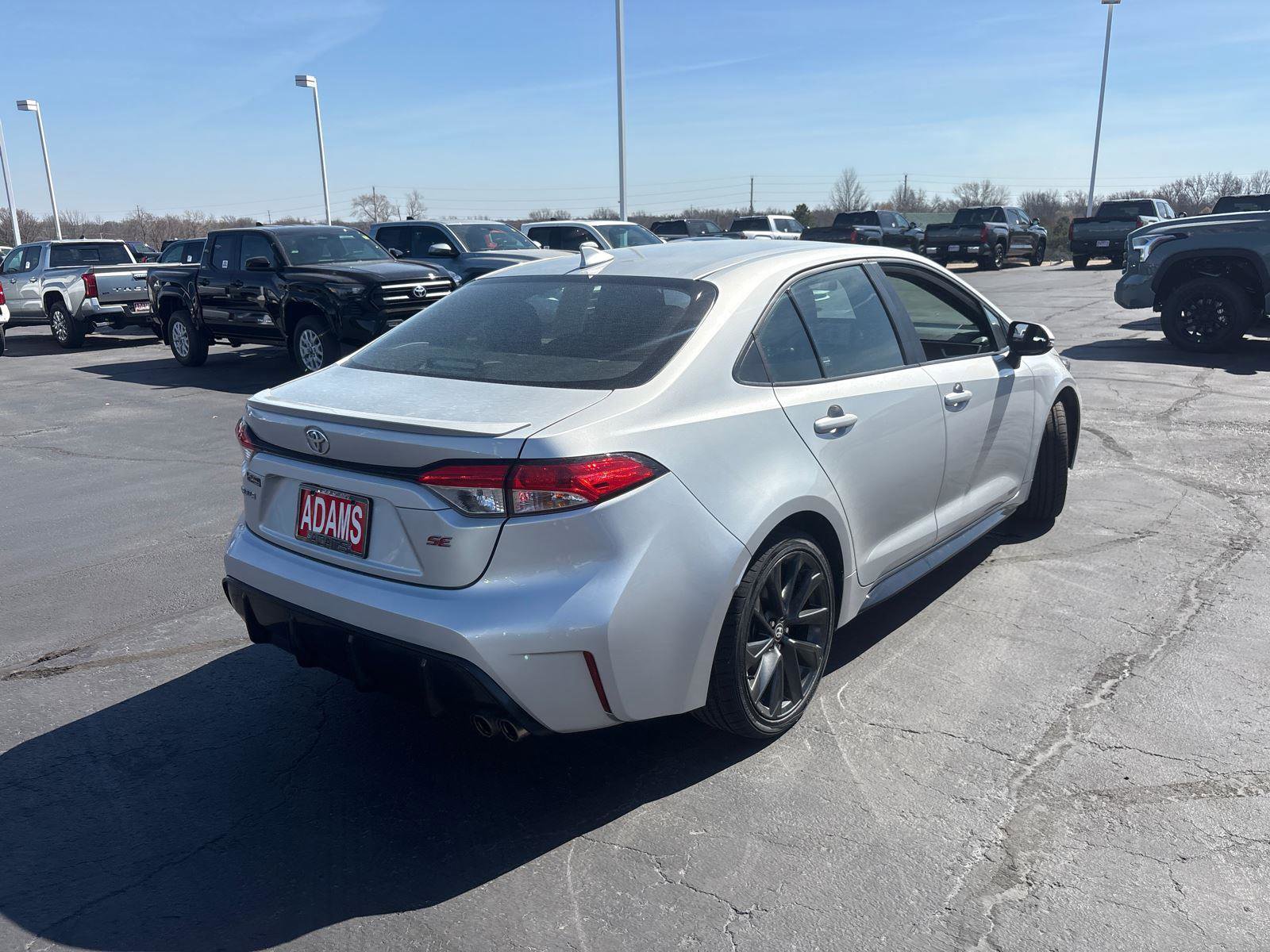 Used 2024 Toyota Corolla SE FWD image 8