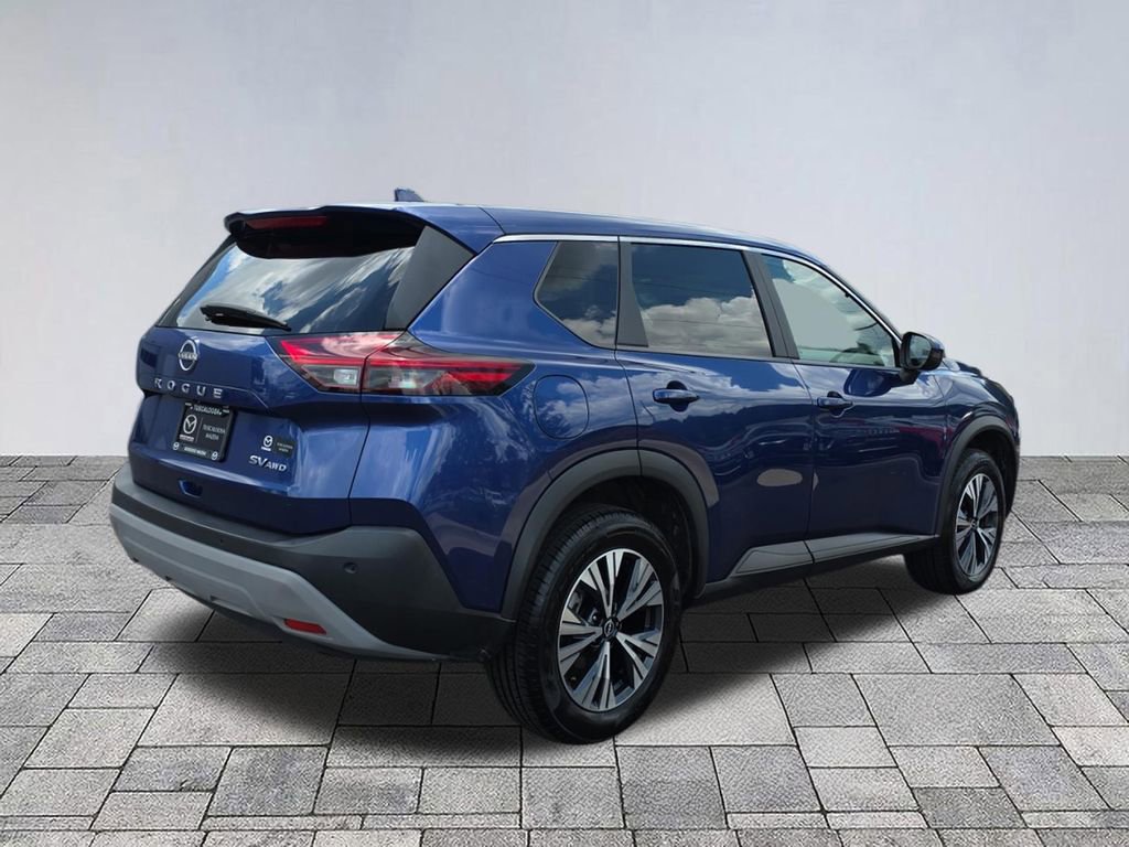 Used 2023 Nissan Rogue SV AWD/4WD image 7