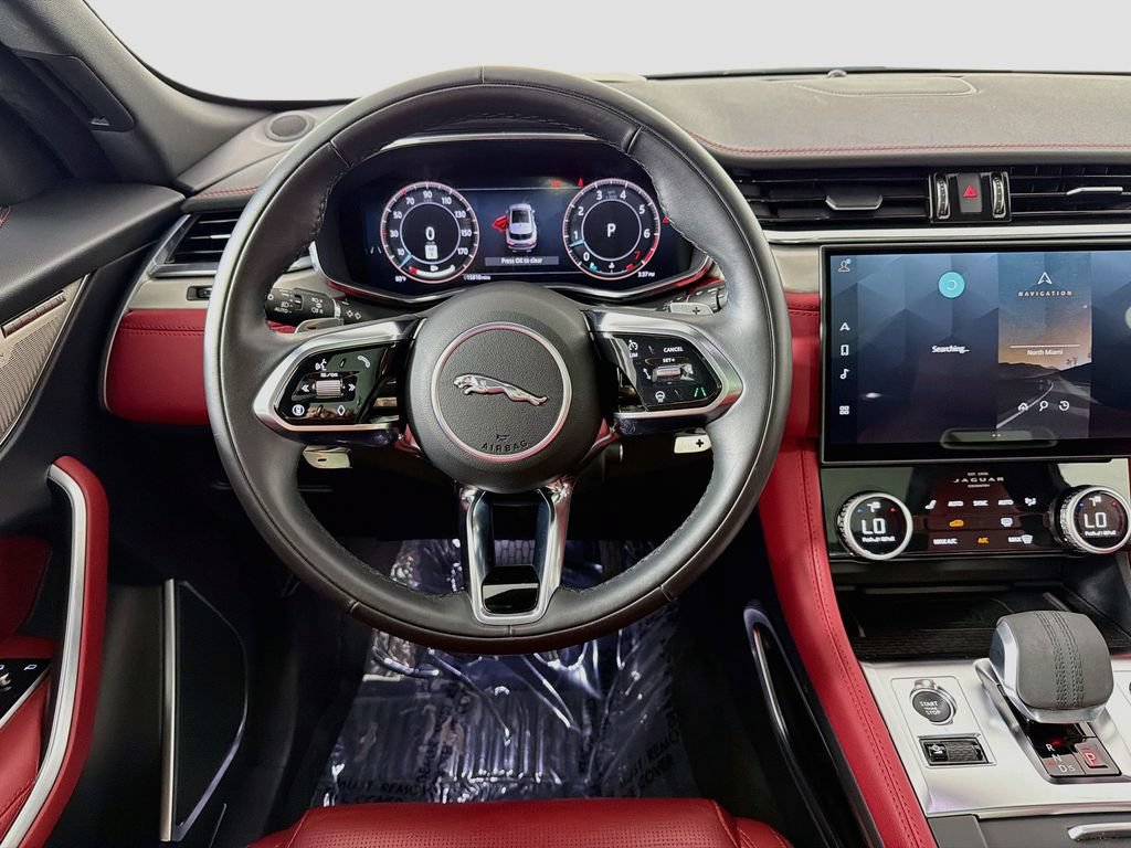 Used 2026 Jaguar F-PACE R-Dynamic S AWD/4WD image 24