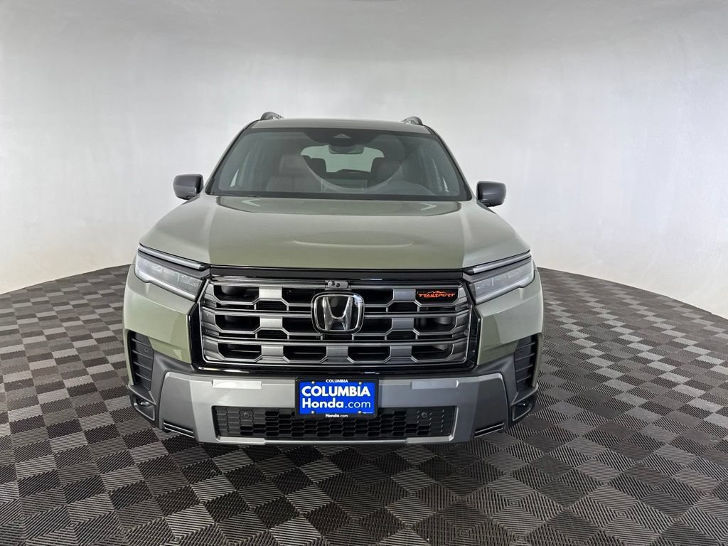 Used 2026 Honda Pilot TrailSport image 3
